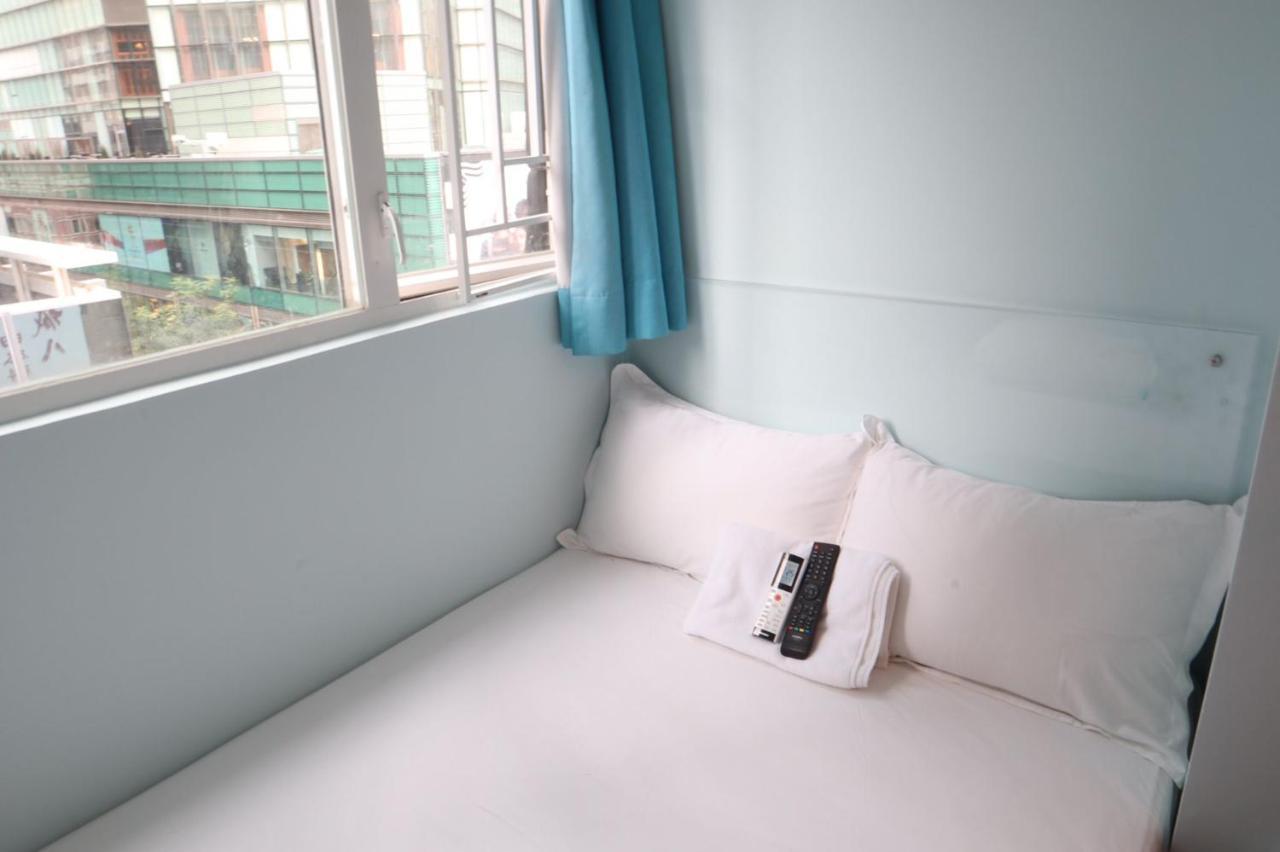 Hostel Hop Hong Kong